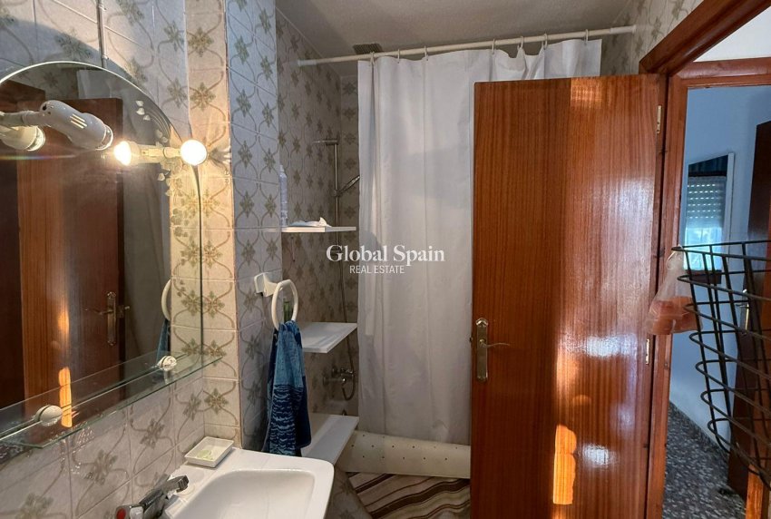 Wederverkoop - HUIS -
TORREVIEJA - Costa Blanca