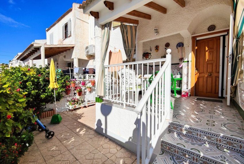 Wederverkoop - HUIS -
TORREVIEJA - Costa Blanca