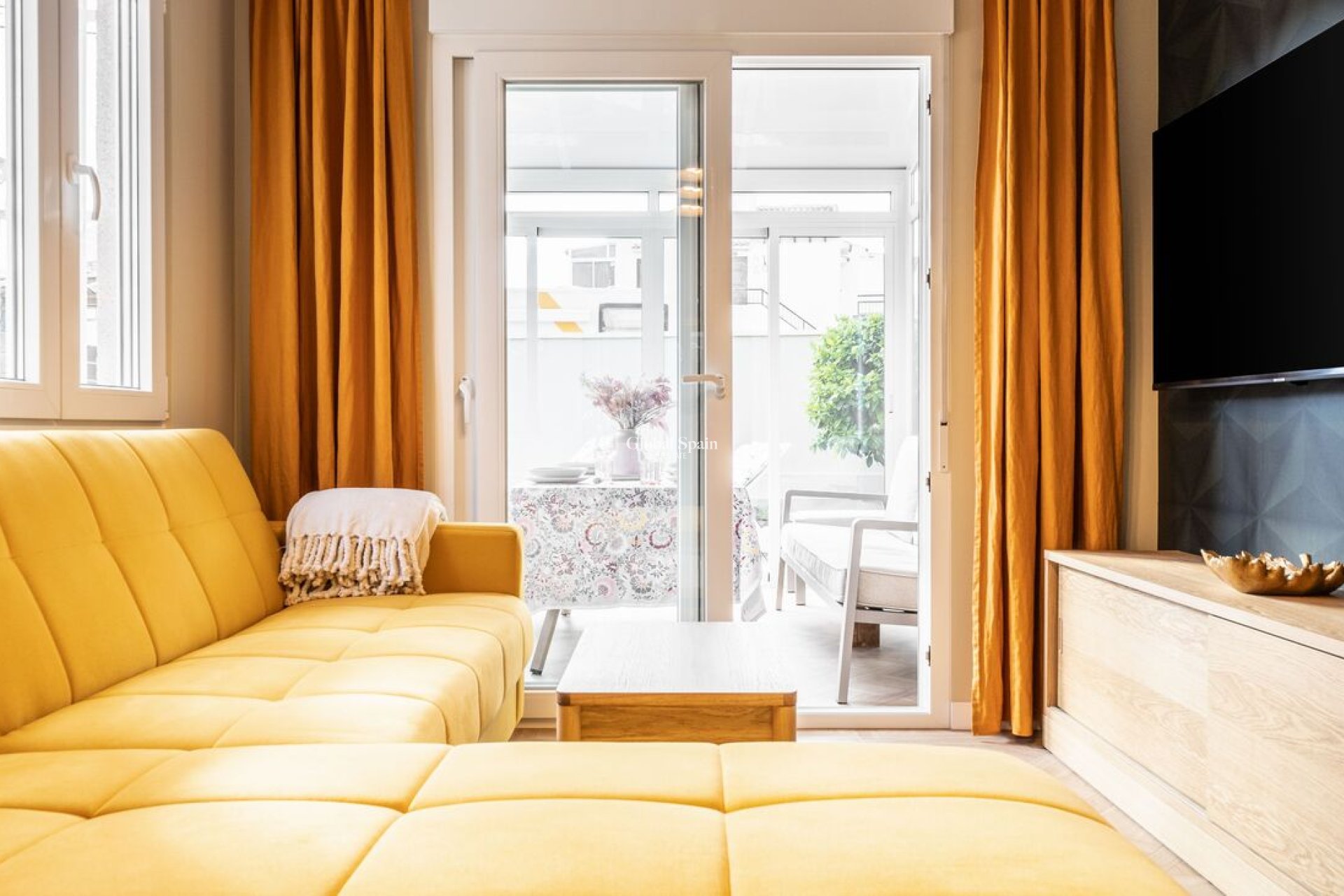 Wederverkoop - HUIS -
TORREVIEJA - Costa Blanca