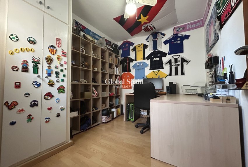 Wederverkoop - HUIS -
TORREVIEJA - Costa Blanca