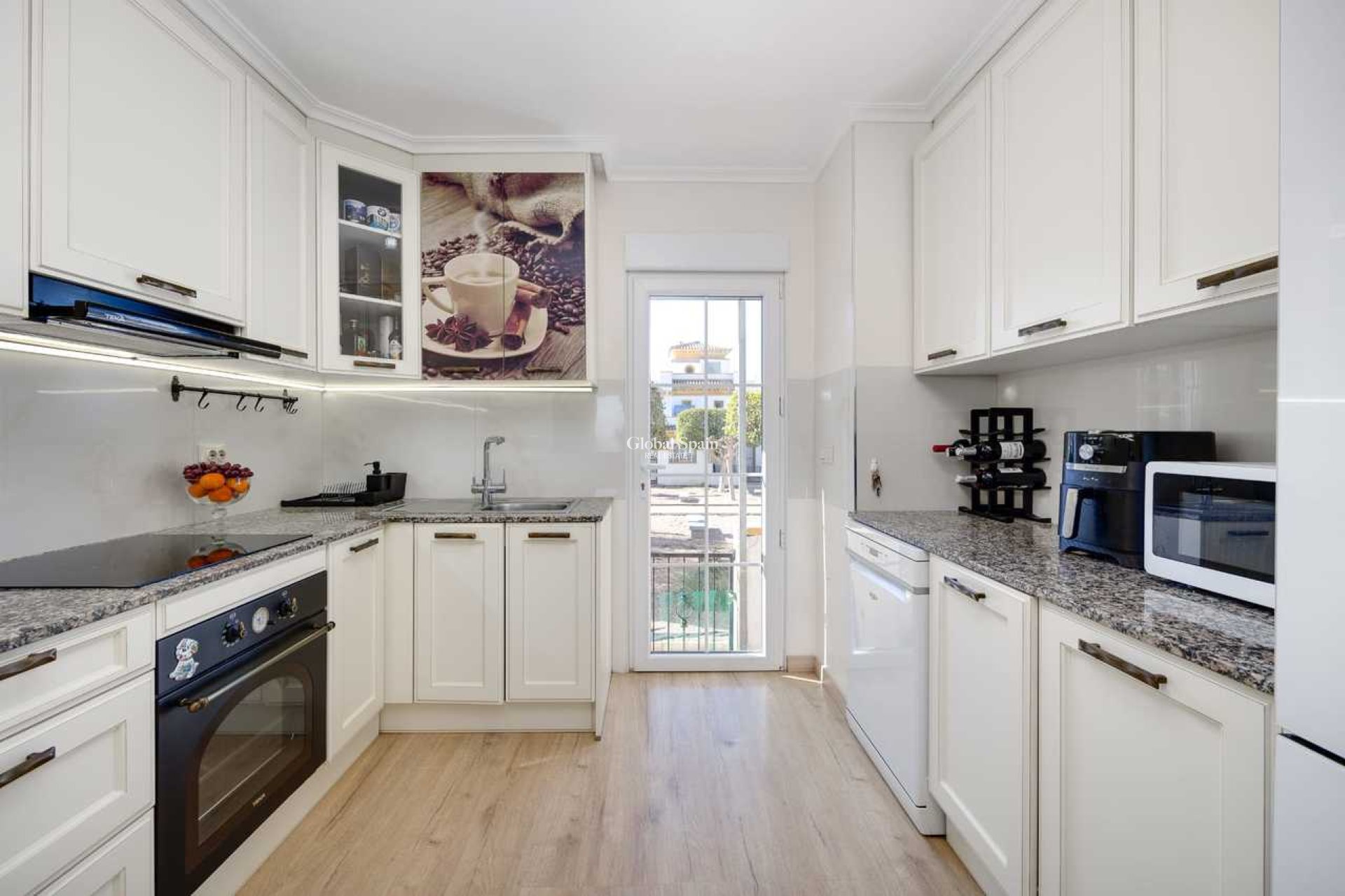 Wederverkoop - HUIS -
TORREVIEJA - Costa Blanca