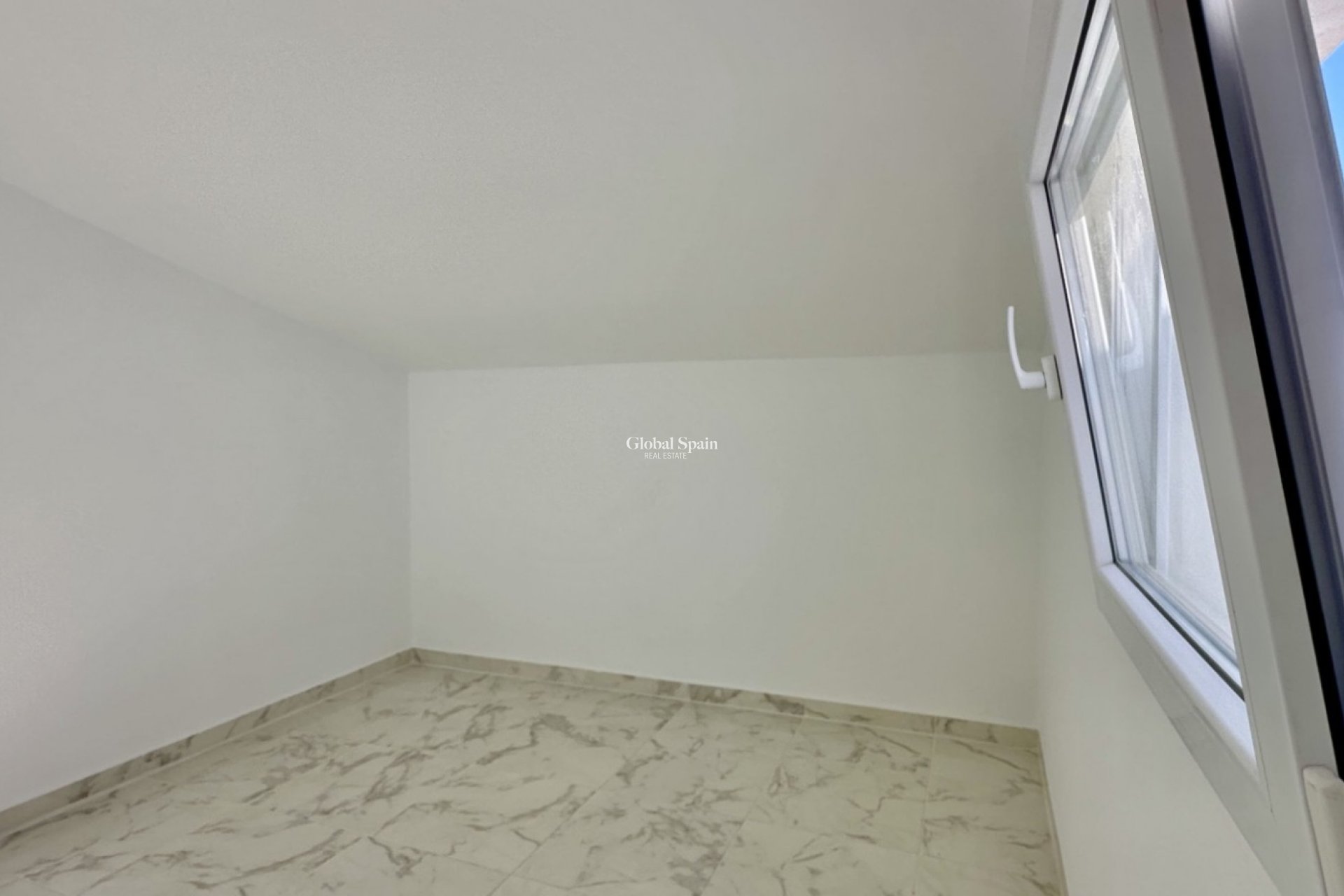 Wederverkoop - HUIS -
TORREVIEJA - Costa Blanca