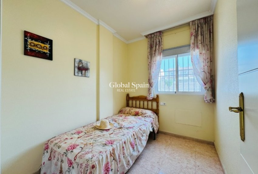 Wederverkoop - HUIS -
TORREVIEJA - Costa Blanca