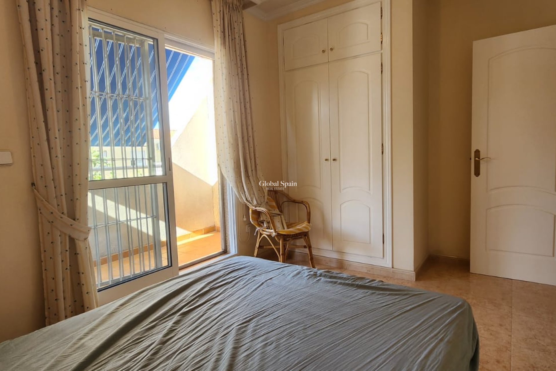 Wederverkoop - HUIS -
TORREVIEJA - Costa Blanca