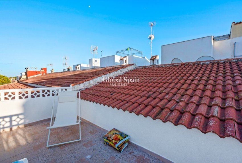 Wederverkoop - HUIS -
TORREVIEJA - Costa Blanca