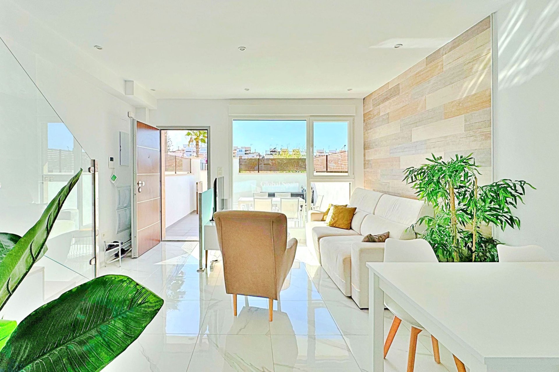 Wederverkoop - HUIS -
TORREVIEJA - Costa Blanca