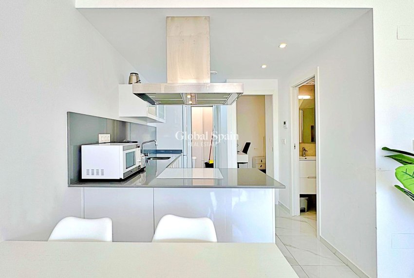 Wederverkoop - HUIS -
TORREVIEJA - Costa Blanca