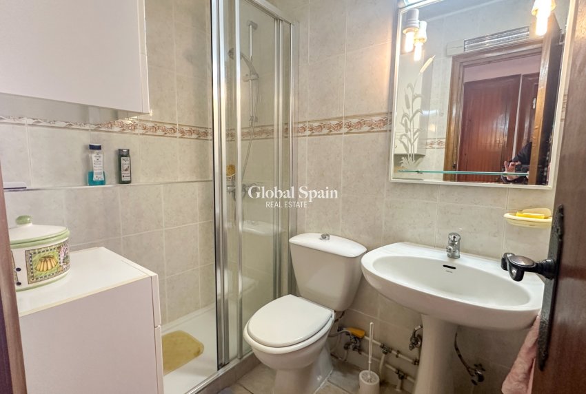 Wederverkoop - HUIS -
TORREVIEJA - Costa Blanca