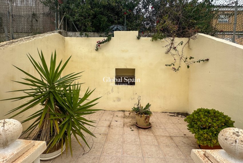 Wederverkoop - HUIS -
TORREVIEJA - Costa Blanca