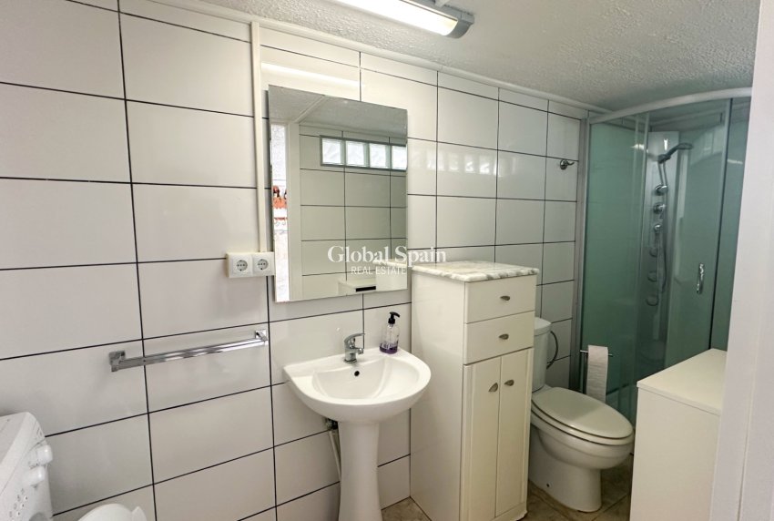 Wederverkoop - HUIS -
TORREVIEJA - Costa Blanca