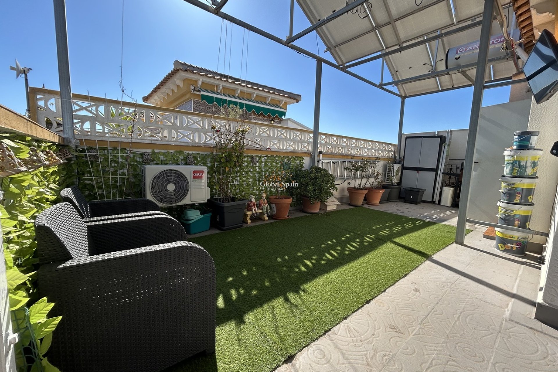 Wederverkoop - HUIS -
TORREVIEJA - Costa Blanca
