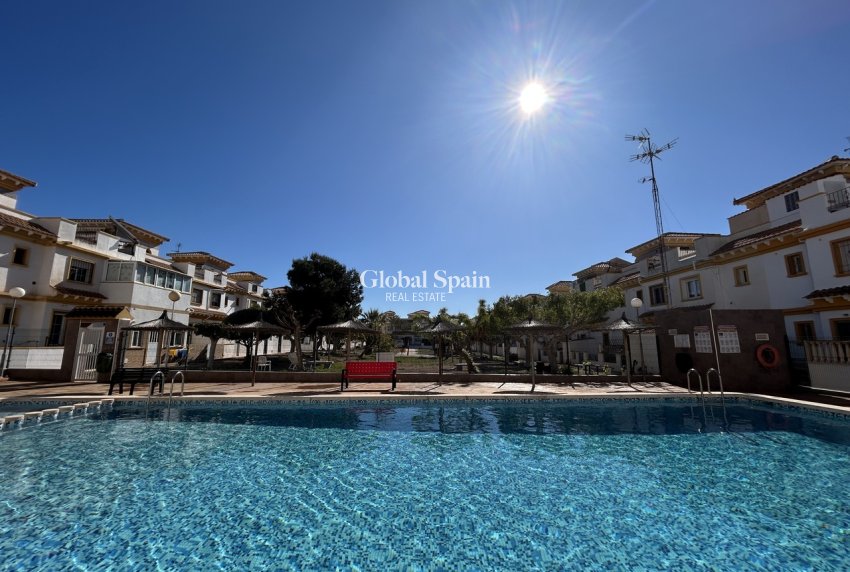 Wederverkoop - HUIS -
TORREVIEJA - Costa Blanca