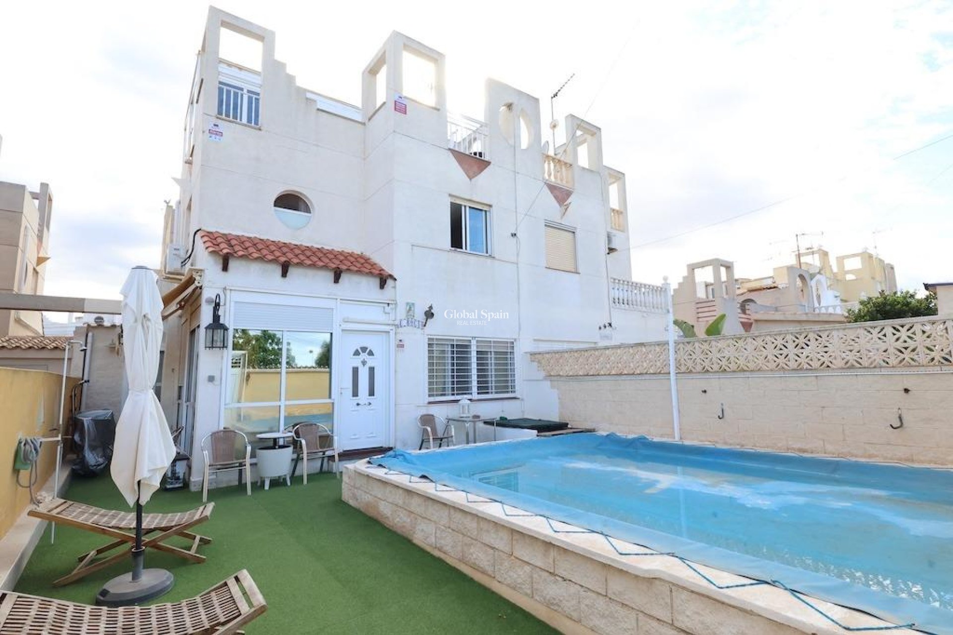 Wederverkoop - HUIS -
TORREVIEJA - Costa Blanca
