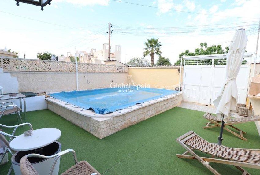 Wederverkoop - HUIS -
TORREVIEJA - Costa Blanca