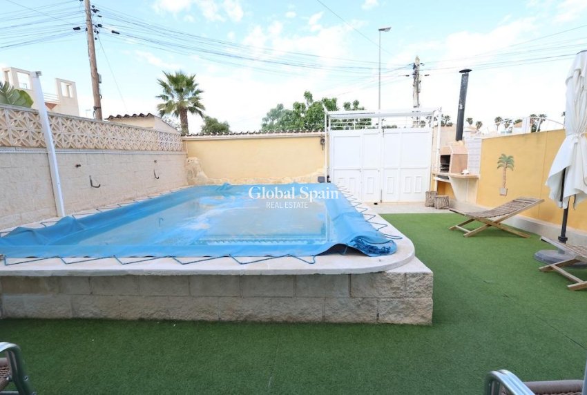 Wederverkoop - HUIS -
TORREVIEJA - Costa Blanca