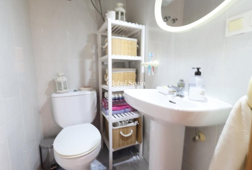 Wederverkoop - HUIS -
TORREVIEJA - Costa Blanca