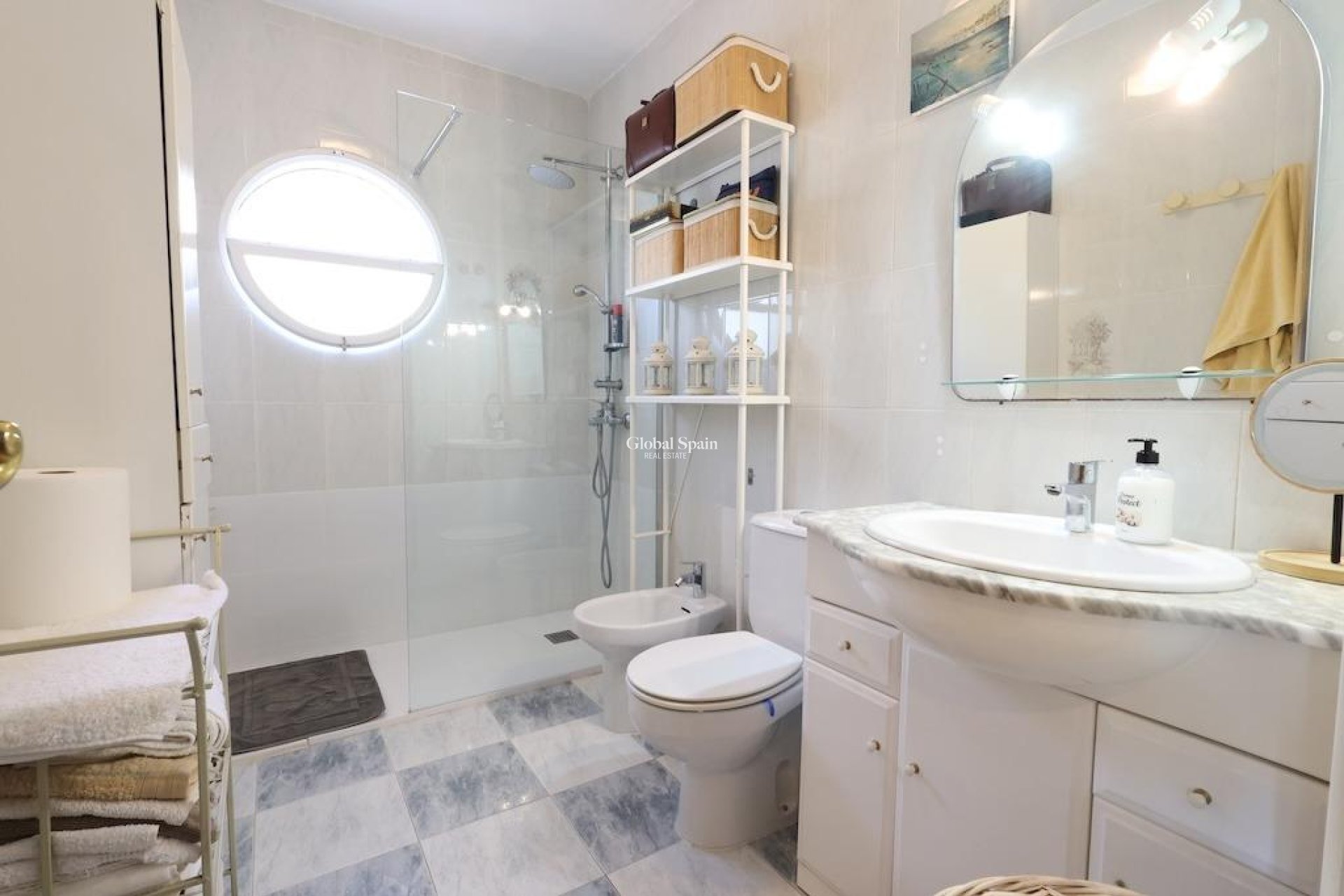 Wederverkoop - HUIS -
TORREVIEJA - Costa Blanca