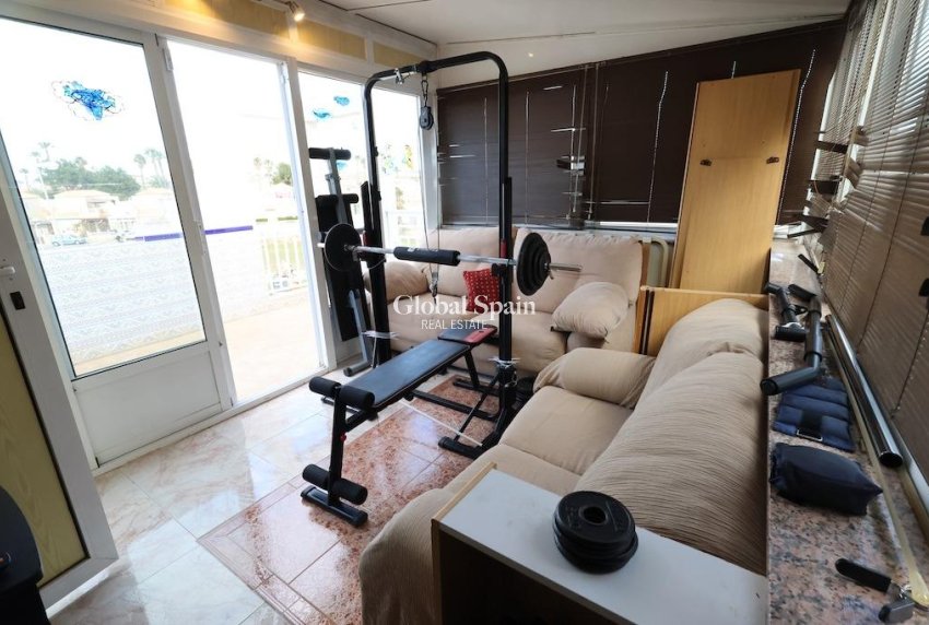 Wederverkoop - HUIS -
TORREVIEJA - Costa Blanca