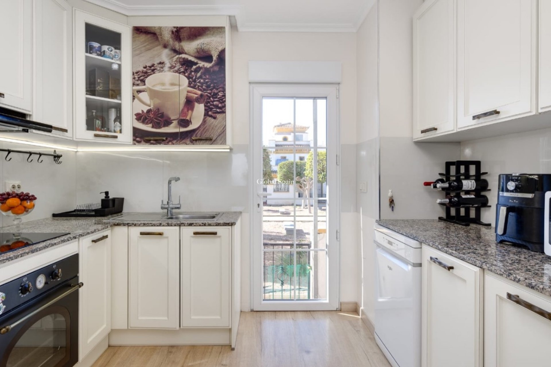 Wederverkoop - HUIS -
TORREVIEJA - Costa Blanca