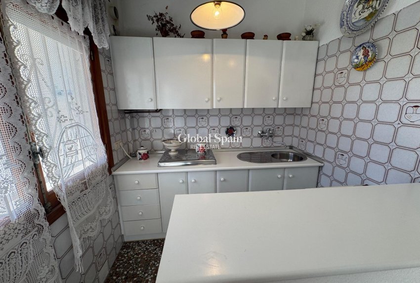 Wederverkoop - HUIS -
TORREVIEJA - Costa Blanca