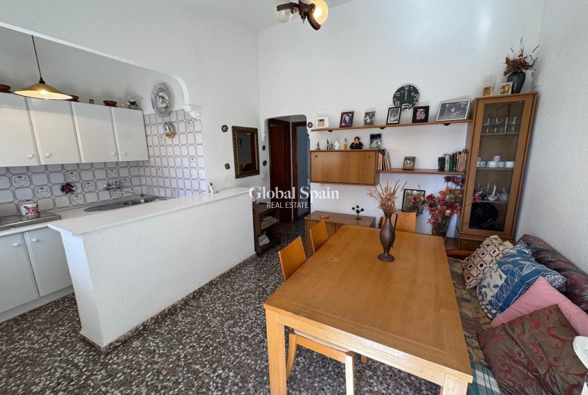 Wederverkoop - HUIS -
TORREVIEJA - Costa Blanca