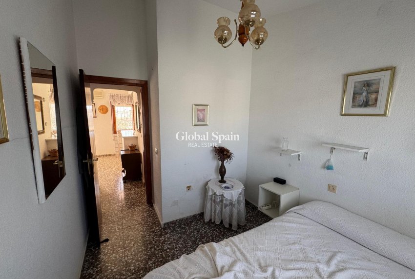 Wederverkoop - HUIS -
TORREVIEJA - Costa Blanca