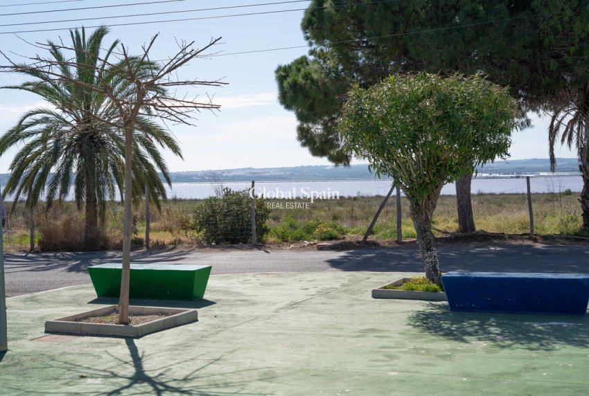 Wederverkoop - HUIS -
TORREVIEJA - Costa Blanca