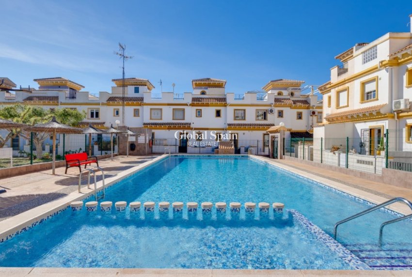 Wederverkoop - HUIS -
TORREVIEJA - Costa Blanca