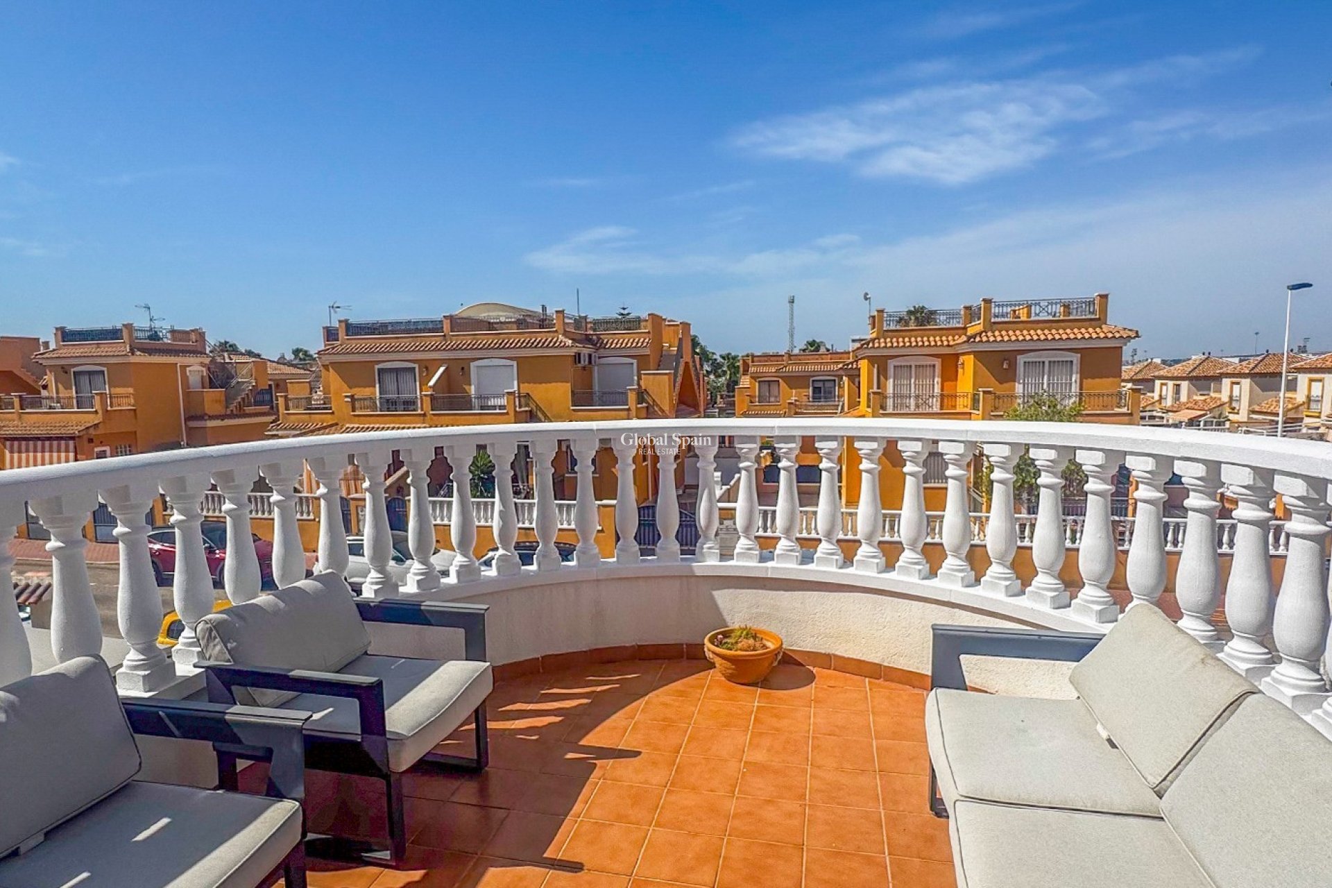 Wederverkoop - HUIS -
TORREVIEJA - Costa Blanca