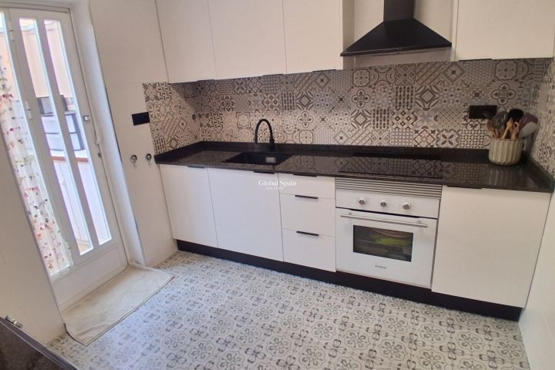 Wederverkoop - HUIS -
TORREVIEJA - Costa Blanca