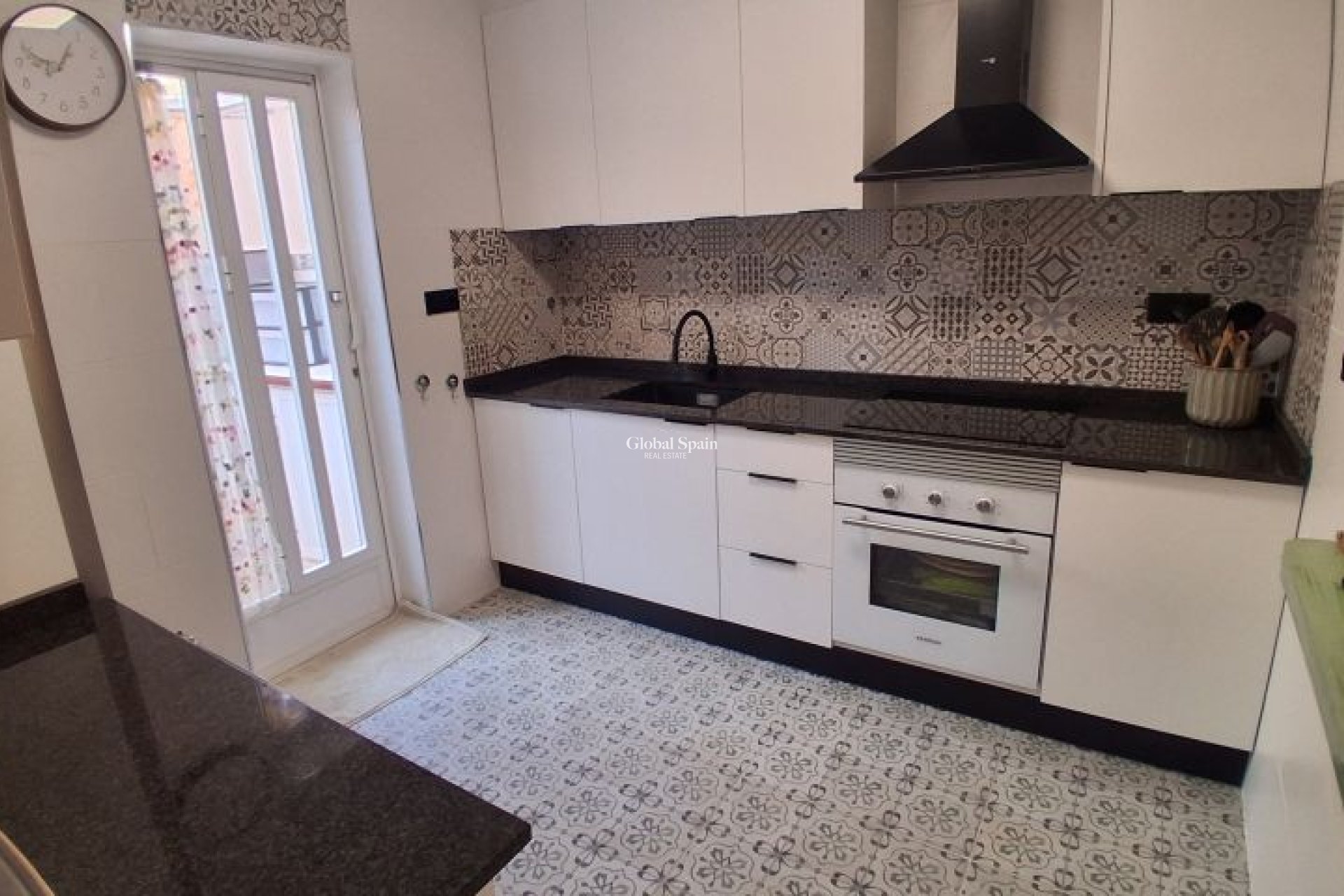 Wederverkoop - HUIS -
TORREVIEJA - Costa Blanca