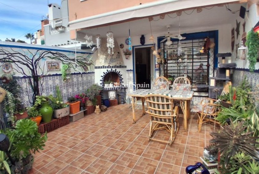 Wederverkoop - HUIS -
TORREVIEJA - Costa Blanca
