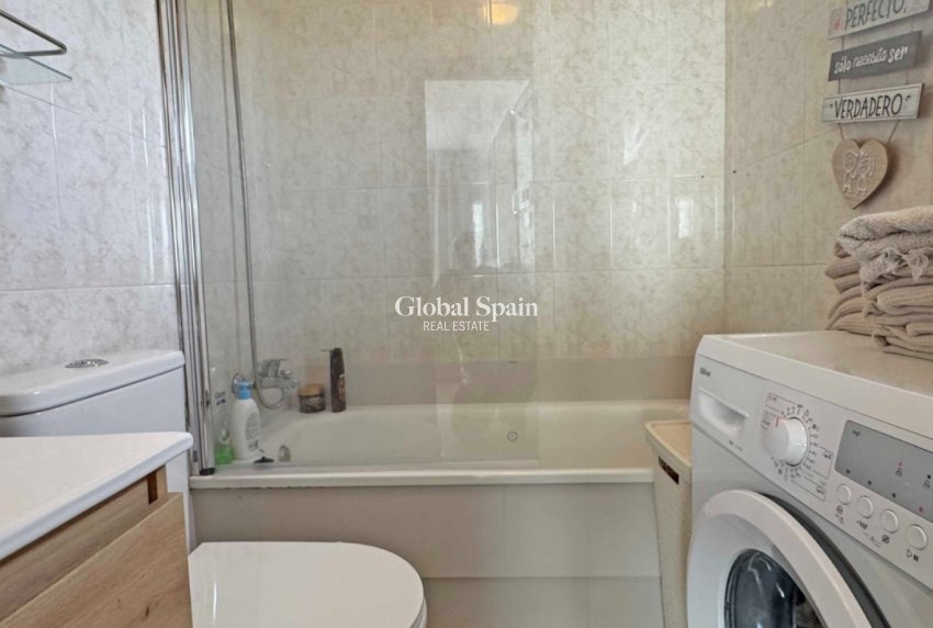 Wederverkoop - HUIS -
TORREVIEJA - Costa Blanca