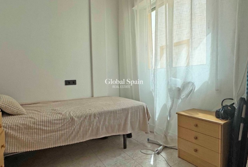 Wederverkoop - HUIS -
TORREVIEJA - Costa Blanca