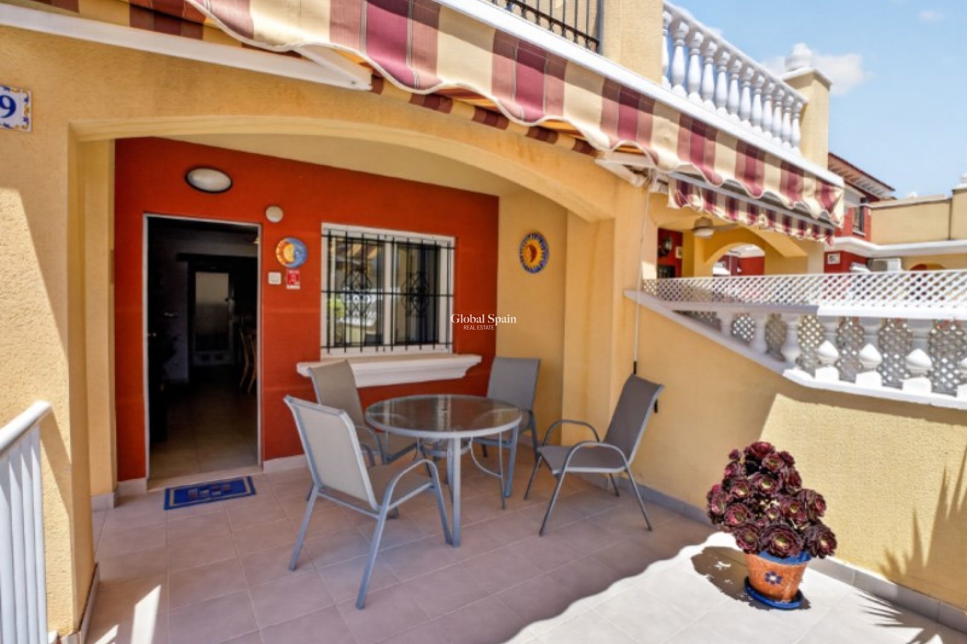 Wederverkoop - HUIS -
TORREVIEJA - Costa Blanca