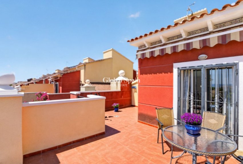 Wederverkoop - HUIS -
TORREVIEJA - Costa Blanca
