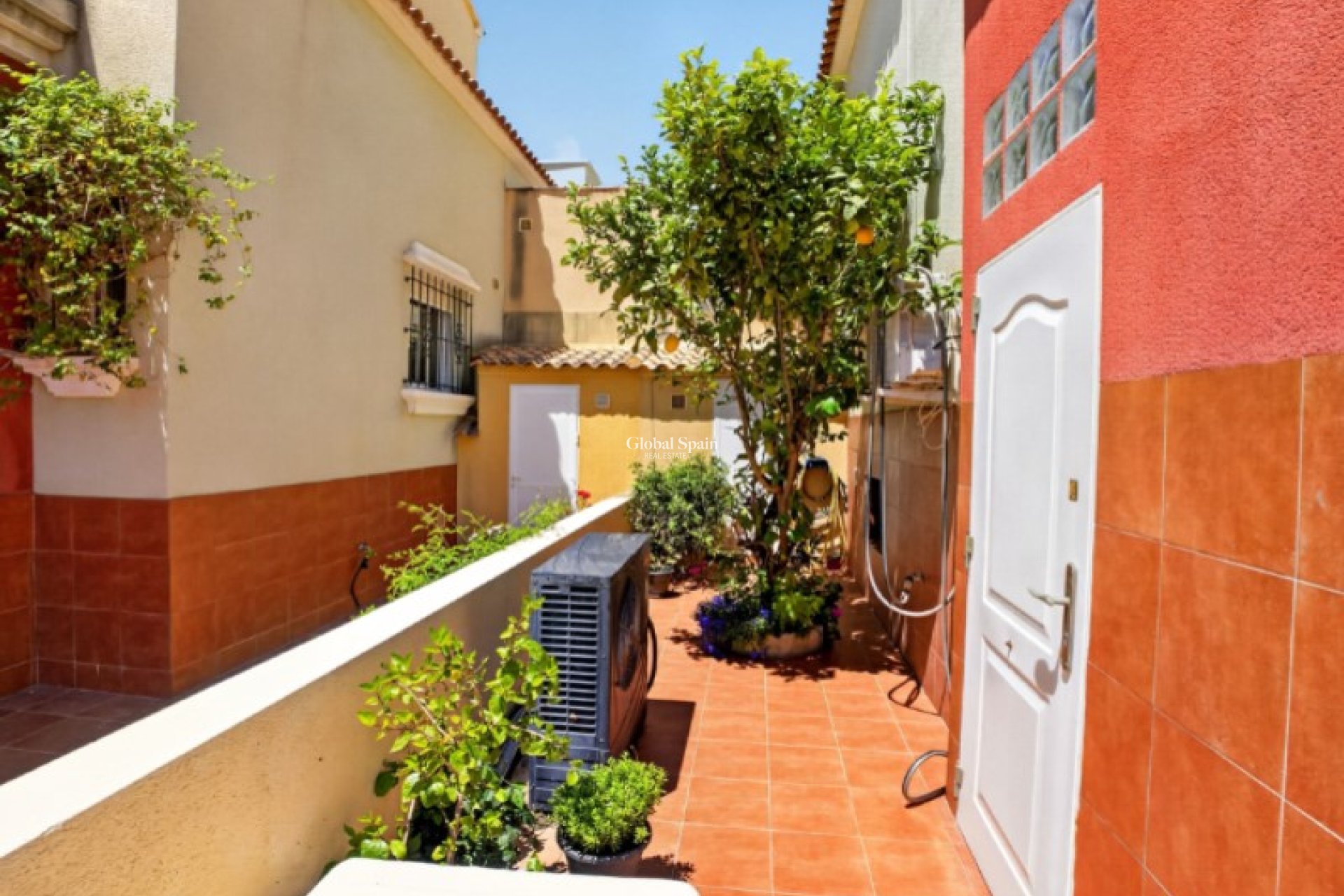 Wederverkoop - HUIS -
TORREVIEJA - Costa Blanca