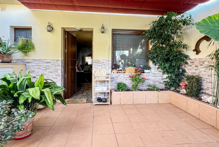 Wederverkoop - HUIS -
TORREVIEJA - Costa Blanca