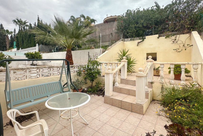 Wederverkoop - HUIS -
TORREVIEJA - Costa Blanca