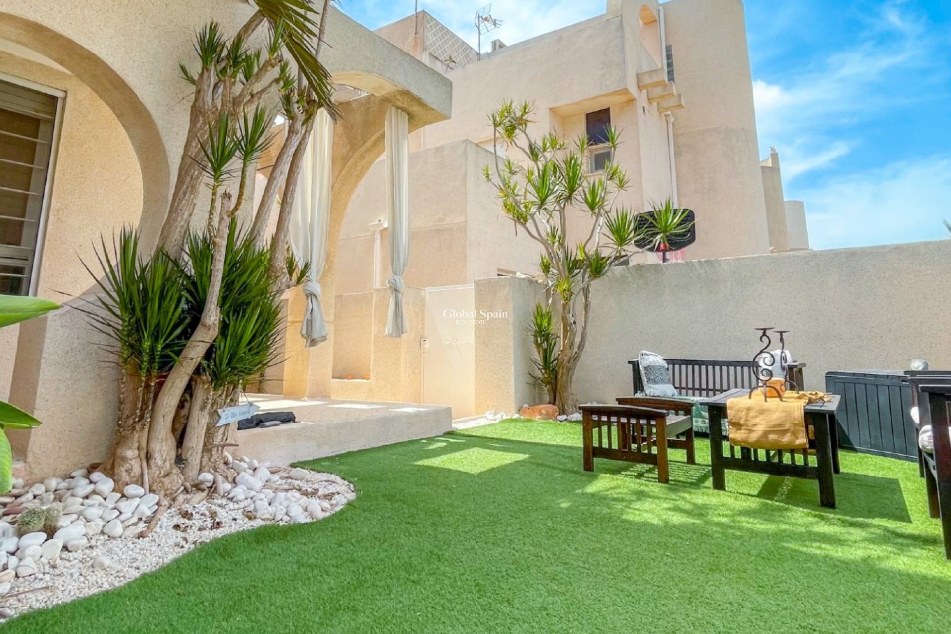 Wederverkoop - HUIS -
TORREVIEJA - Costa Blanca