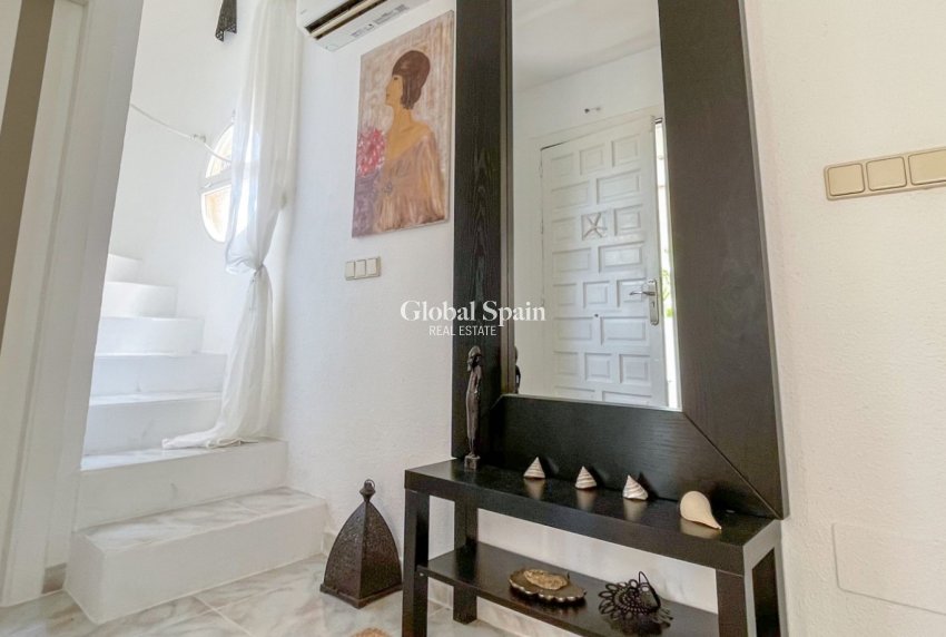 Wederverkoop - HUIS -
TORREVIEJA - Costa Blanca