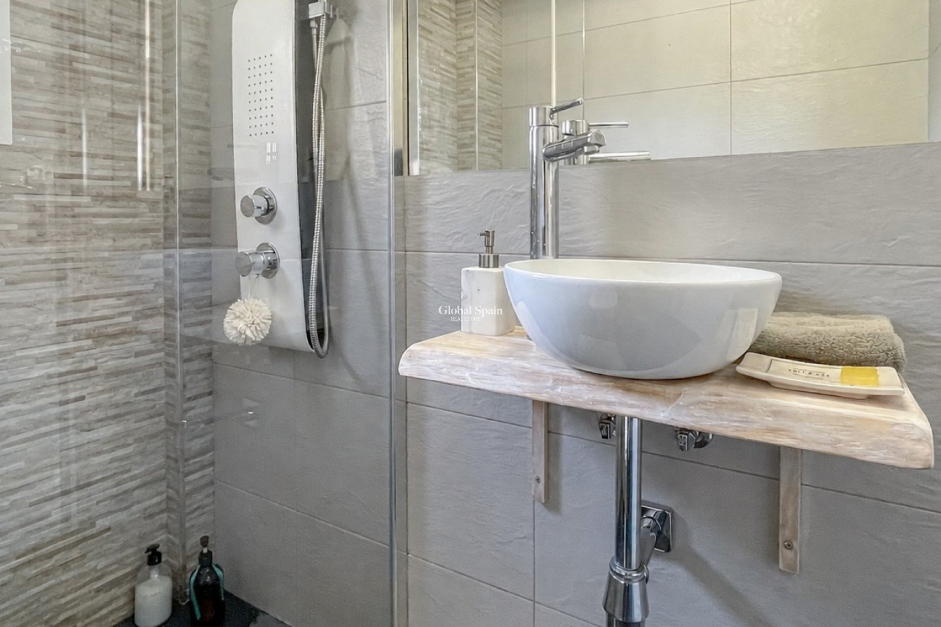 Wederverkoop - HUIS -
TORREVIEJA - Costa Blanca