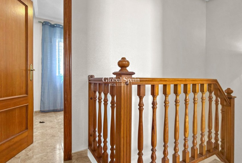 Wederverkoop - HUIS -
TORREVIEJA - Costa Blanca