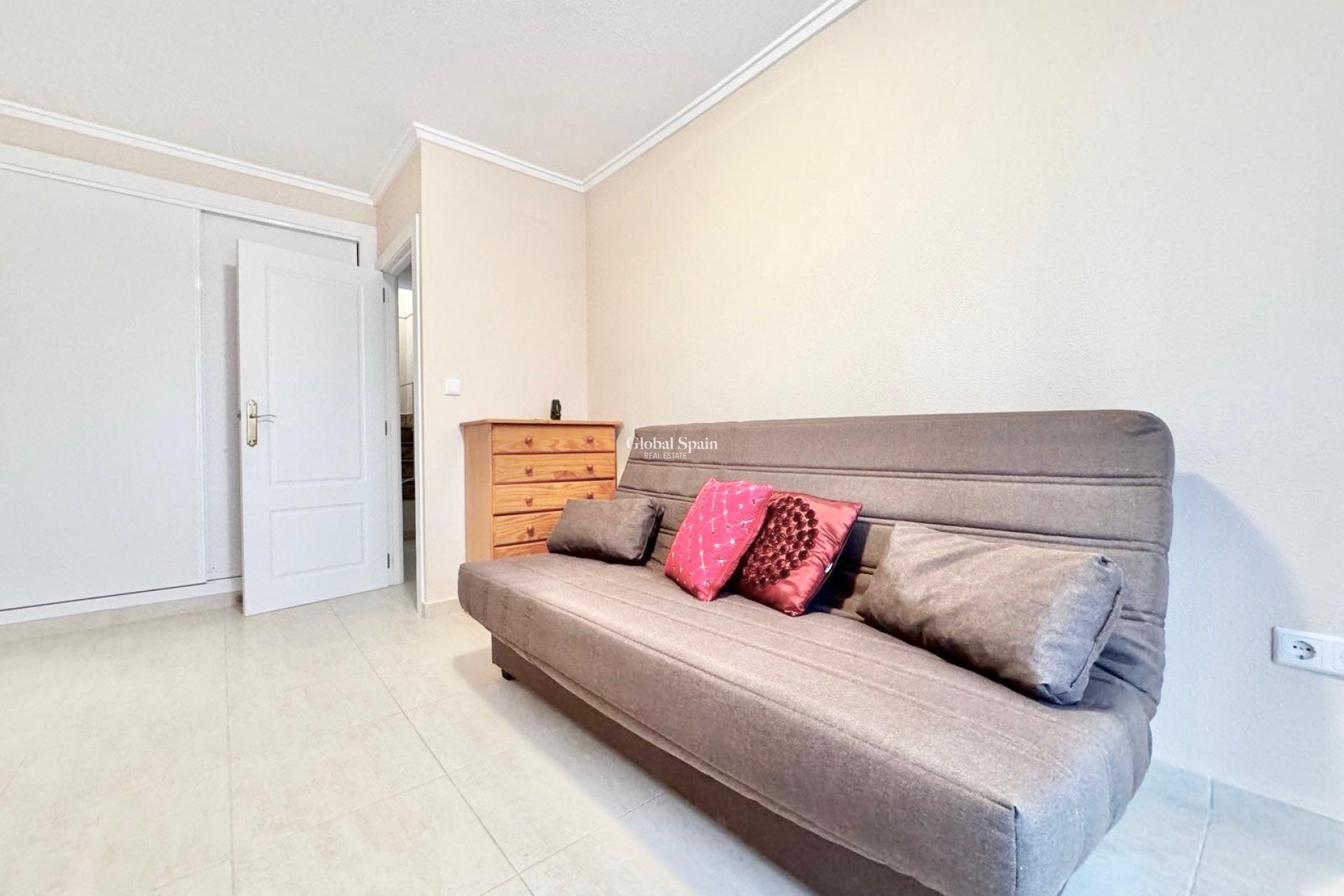 Wederverkoop - HUIS -
TORREVIEJA - Costa Blanca