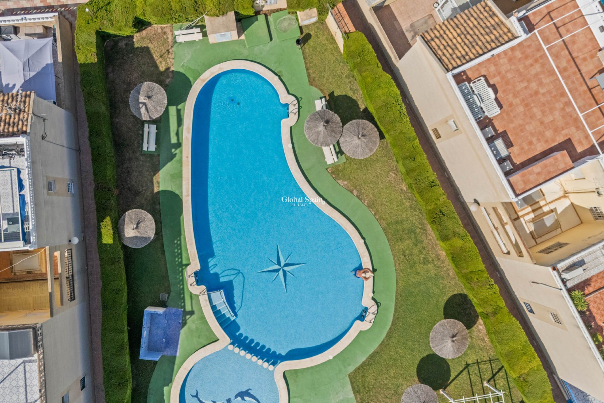 Wederverkoop - Huis -
TORREVIEJA - El Chaparral