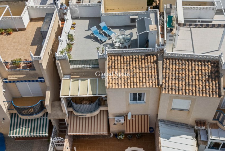 Wederverkoop - Huis -
TORREVIEJA - El Chaparral