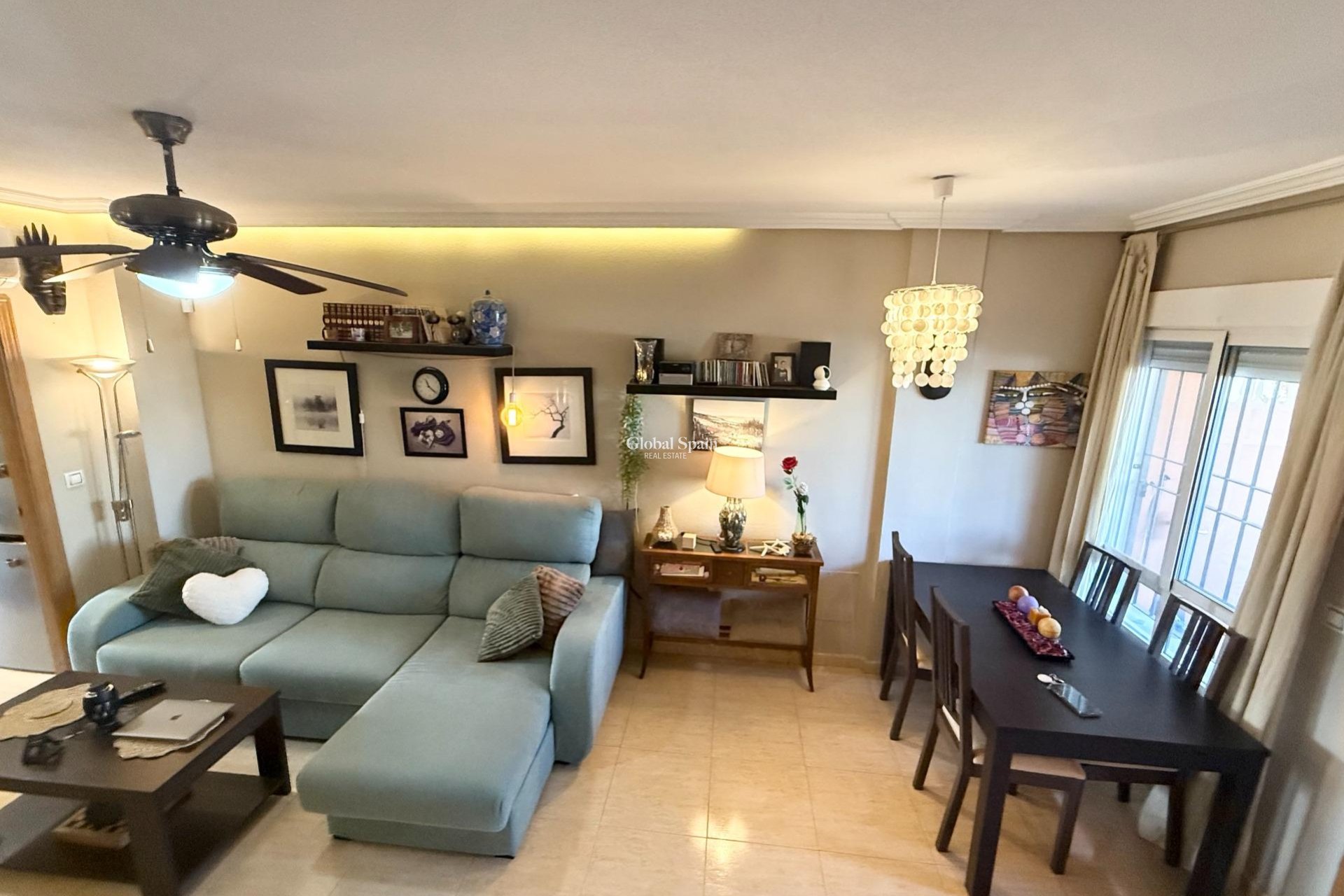 Wederverkoop - HUIS -
TORREVIEJA - El limonar