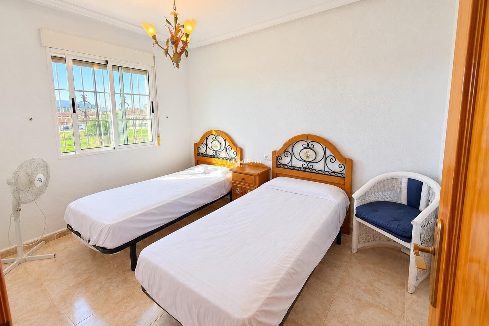 Wederverkoop - HUIS -
TORREVIEJA - El limonar