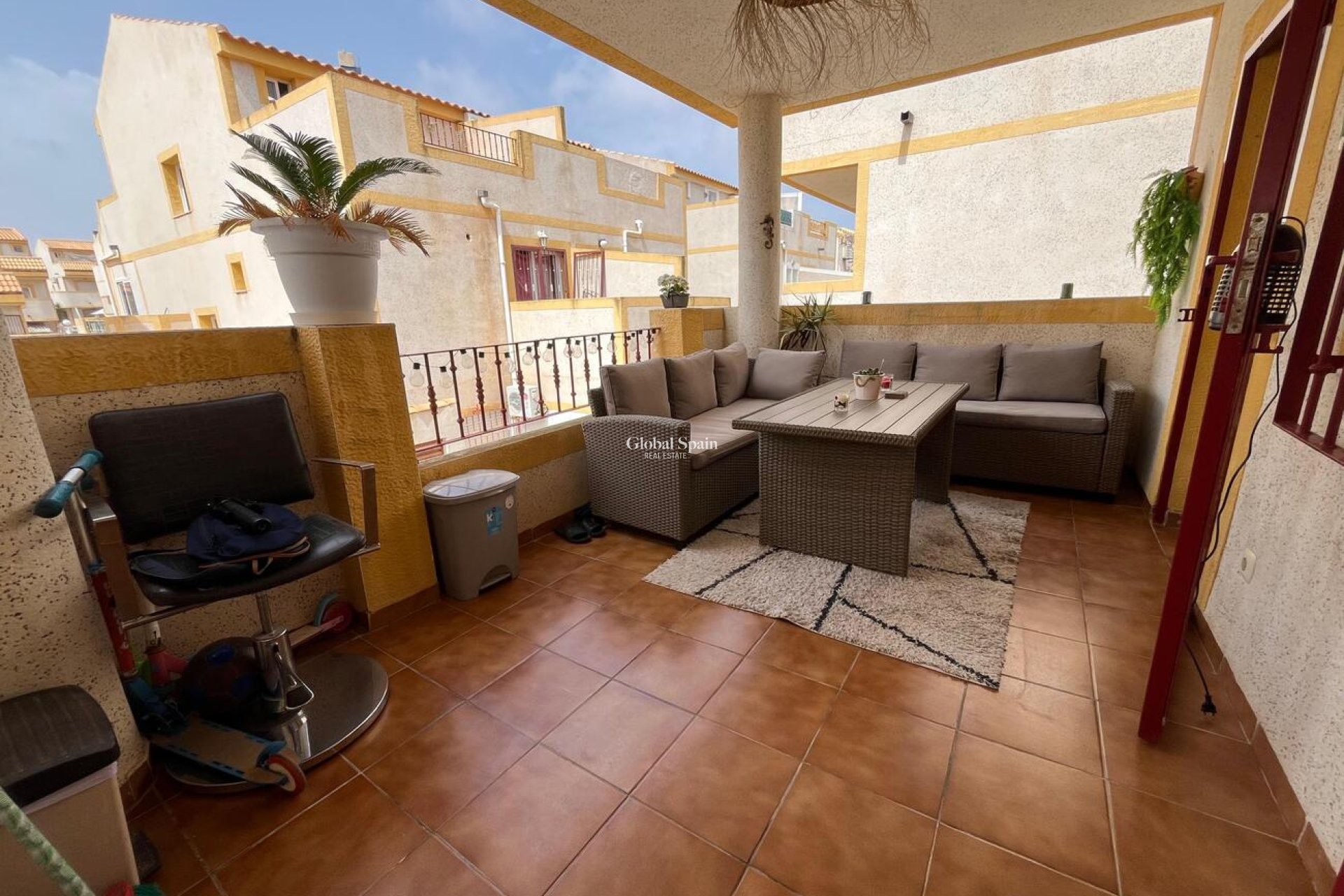 Wederverkoop - HUIS -
TORREVIEJA - La Florida