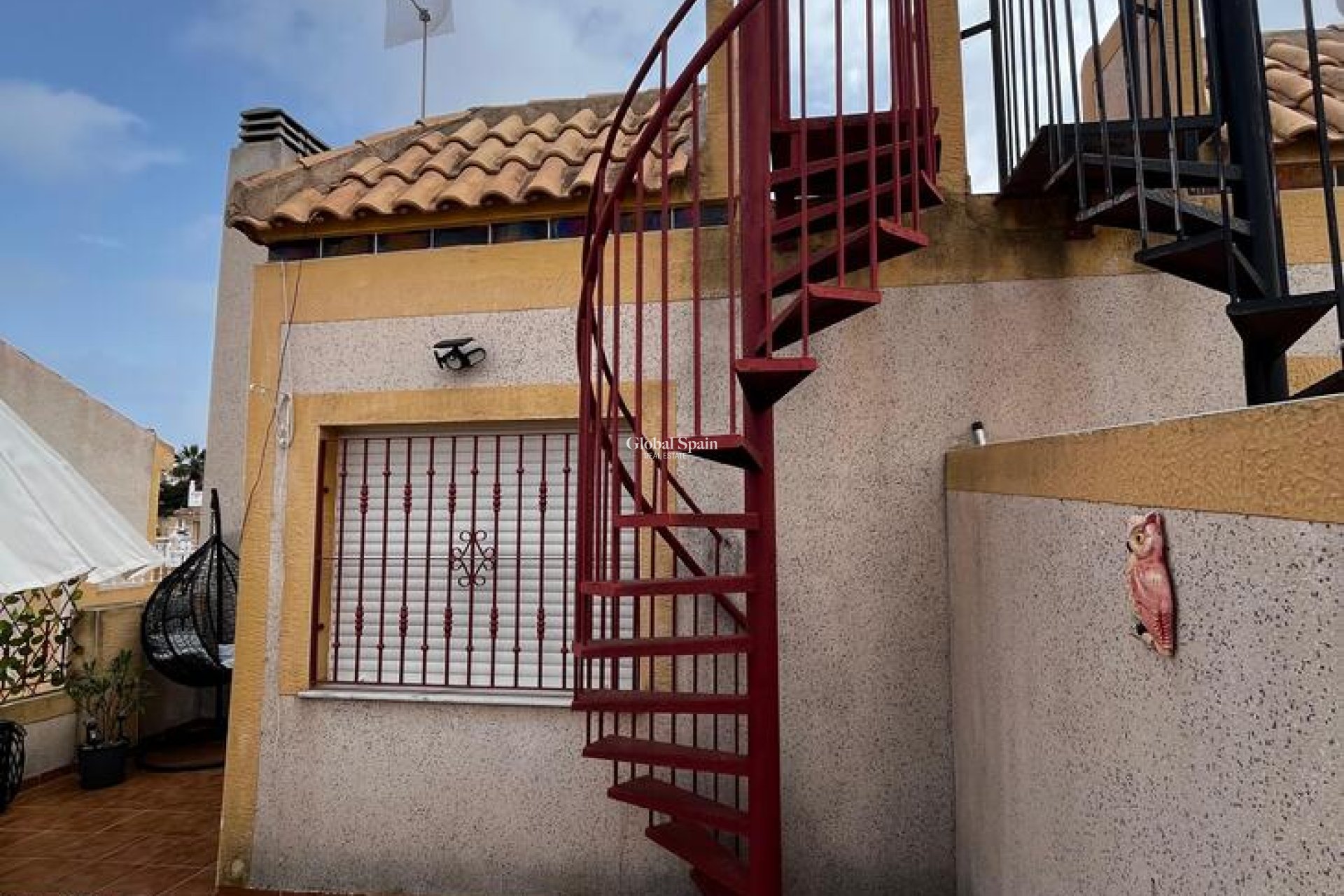 Wederverkoop - HUIS -
TORREVIEJA - La Florida